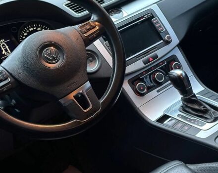 Білий Фольксваген Пассат СС, об'ємом двигуна 2 л та пробігом 211 тис. км за 9200 $, фото 7 на Automoto.ua