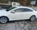 Білий Фольксваген Пассат СС, об'ємом двигуна 2 л та пробігом 318 тис. км за 8500 $, фото 2 на Automoto.ua