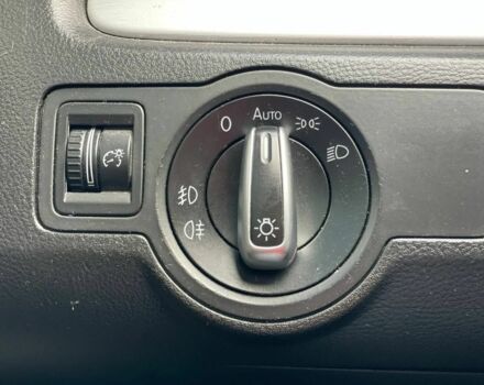 Білий Фольксваген Пассат СС, об'ємом двигуна 2 л та пробігом 173 тис. км за 8600 $, фото 12 на Automoto.ua