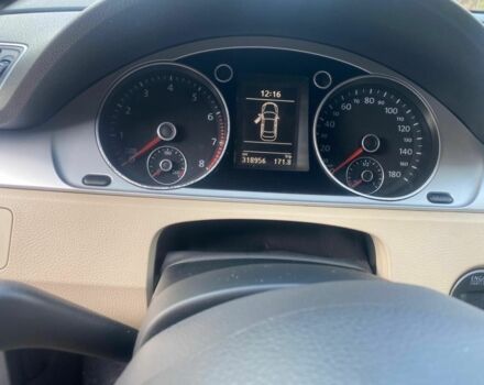 Білий Фольксваген Пассат СС, об'ємом двигуна 2 л та пробігом 318 тис. км за 8500 $, фото 7 на Automoto.ua