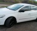 Белый Фольксваген Пассат СС, объемом двигателя 2 л и пробегом 230 тыс. км за 7750 $, фото 1 на Automoto.ua