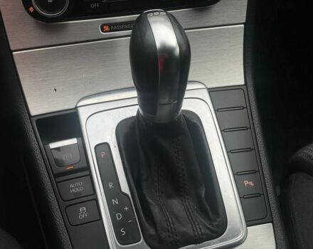 Білий Фольксваген Пассат СС, об'ємом двигуна 2 л та пробігом 173 тис. км за 8600 $, фото 17 на Automoto.ua