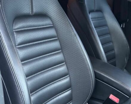 Білий Фольксваген Пассат СС, об'ємом двигуна 2 л та пробігом 211 тис. км за 9200 $, фото 9 на Automoto.ua