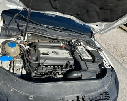 Белый Фольксваген Пассат СС, объемом двигателя 2 л и пробегом 159 тыс. км за 10600 $, фото 16 на Automoto.ua