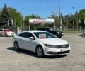 Белый Фольксваген Пассат СС, объемом двигателя 2 л и пробегом 169 тыс. км за 10400 $, фото 1 на Automoto.ua