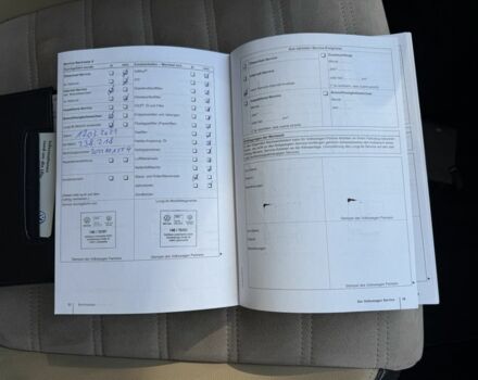 Белый Фольксваген Пассат СС, объемом двигателя 2 л и пробегом 292 тыс. км за 13500 $, фото 13 на Automoto.ua