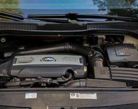 Белый Фольксваген Пассат СС, объемом двигателя 1.8 л и пробегом 187 тыс. км за 11500 $, фото 13 на Automoto.ua