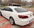 Білий Фольксваген Пассат СС, об'ємом двигуна 2 л та пробігом 225 тис. км за 10500 $, фото 3 на Automoto.ua
