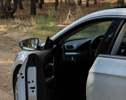 Белый Фольксваген Пассат СС, объемом двигателя 1.8 л и пробегом 187 тыс. км за 11500 $, фото 19 на Automoto.ua