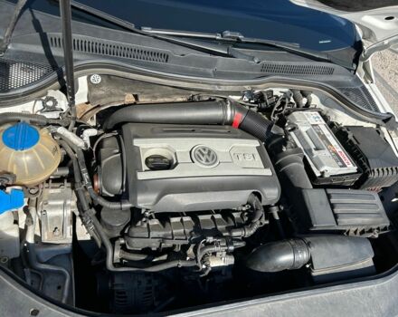 Белый Фольксваген Пассат СС, объемом двигателя 2 л и пробегом 159 тыс. км за 10600 $, фото 15 на Automoto.ua