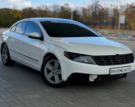 Білий Фольксваген Пассат СС, об'ємом двигуна 2 л та пробігом 259 тис. км за 6499 $, фото 1 на Automoto.ua