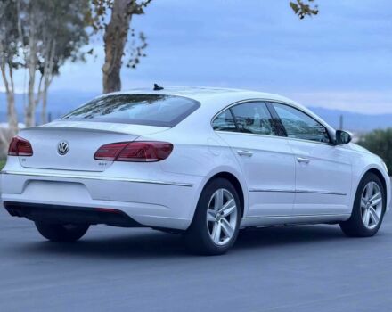 Білий Фольксваген Пассат СС, об'ємом двигуна 2 л та пробігом 89 тис. км за 6500 $, фото 4 на Automoto.ua