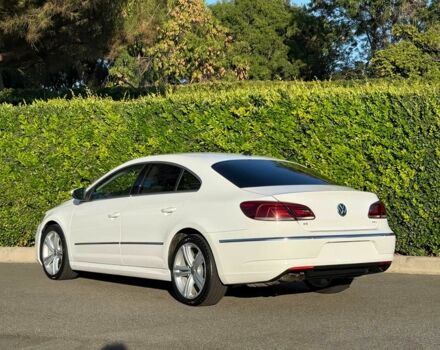 Белый Фольксваген Пассат СС, объемом двигателя 2 л и пробегом 82 тыс. км за 4100 $, фото 6 на Automoto.ua