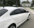 Белый Фольксваген Пассат СС, объемом двигателя 2 л и пробегом 211 тыс. км за 11300 $, фото 5 на Automoto.ua