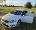 Белый Фольксваген Пассат СС, объемом двигателя 2 л и пробегом 194 тыс. км за 11000 $, фото 1 на Automoto.ua