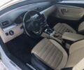 Белый Фольксваген Пассат СС, объемом двигателя 2 л и пробегом 180 тыс. км за 10700 $, фото 6 на Automoto.ua