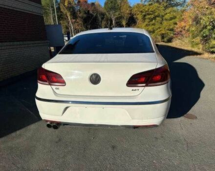 Білий Фольксваген Пассат СС, об'ємом двигуна 2 л та пробігом 148 тис. км за 5500 $, фото 2 на Automoto.ua