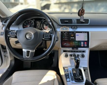 Белый Фольксваген Пассат СС, объемом двигателя 2 л и пробегом 231 тыс. км за 12900 $, фото 15 на Automoto.ua