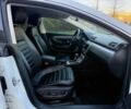 Белый Фольксваген Пассат СС, объемом двигателя 2 л и пробегом 75 тыс. км за 3800 $, фото 8 на Automoto.ua