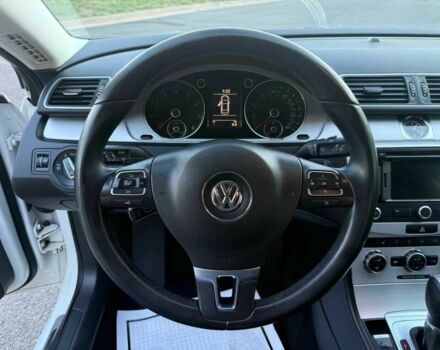 Белый Фольксваген Пассат СС, объемом двигателя 2 л и пробегом 77 тыс. км за 4200 $, фото 10 на Automoto.ua