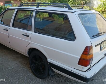 Білий Фольксваген Пассат СС, об'ємом двигуна 1.6 л та пробігом 200 тис. км за 700 $, фото 3 на Automoto.ua