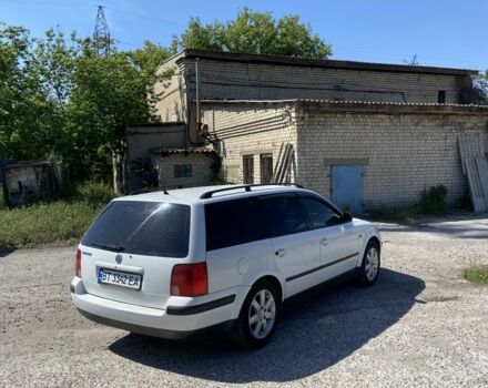 Белый Фольксваген Пассат СС, объемом двигателя 1.6 л и пробегом 250 тыс. км за 3200 $, фото 3 на Automoto.ua