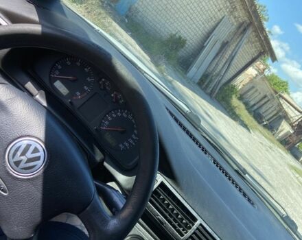 Белый Фольксваген Пассат СС, объемом двигателя 1.6 л и пробегом 250 тыс. км за 3200 $, фото 5 на Automoto.ua