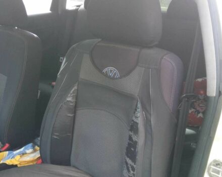 Білий Фольксваген Пассат СС, об'ємом двигуна 1.9 л та пробігом 591 тис. км за 4000 $, фото 6 на Automoto.ua