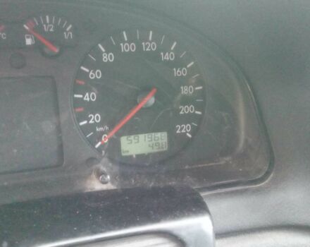 Білий Фольксваген Пассат СС, об'ємом двигуна 1.9 л та пробігом 591 тис. км за 4000 $, фото 5 на Automoto.ua