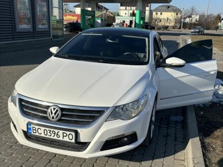 Фольксваген Пассат СС 2010 в Новый Роздол на Automoto.ua Белый Фольксваген Пассат СС, объемом двигателя 2 л и пробегом 200 тыс. км за 9650 $, фото 1 на Automoto.ua