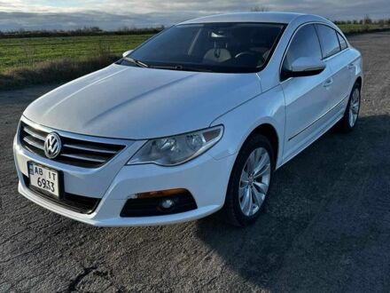 Білий Фольксваген Пассат СС, об'ємом двигуна 2 л та пробігом 249 тис. км за 8300 $, фото 1 на Automoto.ua