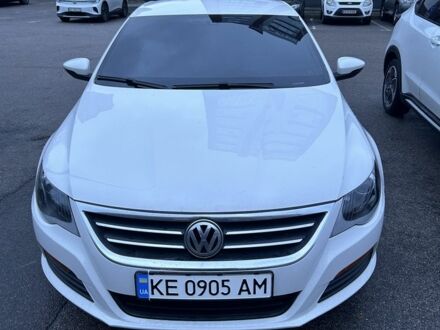 Білий Фольксваген Пассат СС, об'ємом двигуна 2 л та пробігом 80 тис. км за 10000 $, фото 1 на Automoto.ua