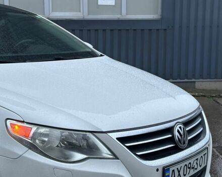 Білий Фольксваген Пассат СС, об'ємом двигуна 2 л та пробігом 211 тис. км за 9200 $, фото 1 на Automoto.ua