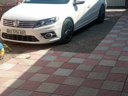 Белый Фольксваген Пассат СС, объемом двигателя 2 л и пробегом 1 тыс. км за 9500 $, фото 1 на Automoto.ua