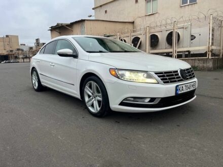 Белый Фольксваген Пассат СС, объемом двигателя 2 л и пробегом 185 тыс. км за 9300 $, фото 1 на Automoto.ua