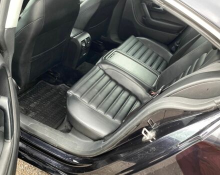 Черный Фольксваген Пассат СС, объемом двигателя 2 л и пробегом 240 тыс. км за 8500 $, фото 4 на Automoto.ua