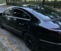 Черный Фольксваген Пассат СС, объемом двигателя 2 л и пробегом 190 тыс. км за 8700 $, фото 3 на Automoto.ua