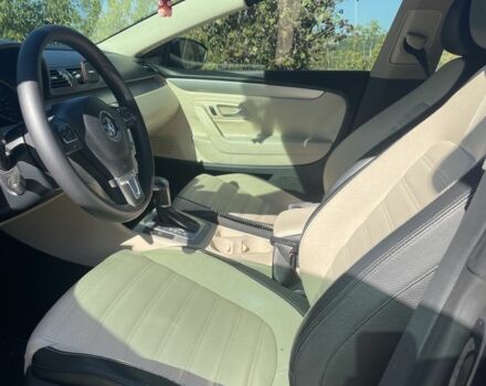 Черный Фольксваген Пассат СС, объемом двигателя 2 л и пробегом 190 тыс. км за 8700 $, фото 7 на Automoto.ua