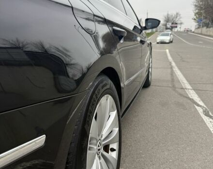 Черный Фольксваген Пассат СС, объемом двигателя 2 л и пробегом 248 тыс. км за 7999 $, фото 4 на Automoto.ua