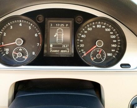 Чорний Фольксваген Пассат СС, об'ємом двигуна 2 л та пробігом 250 тис. км за 9000 $, фото 20 на Automoto.ua