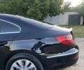 Черный Фольксваген Пассат СС, объемом двигателя 2 л и пробегом 318 тыс. км за 7700 $, фото 7 на Automoto.ua