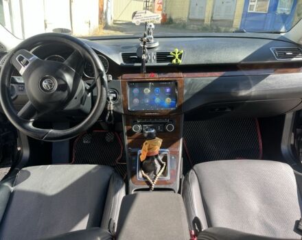 Черный Фольксваген Пассат СС, объемом двигателя 2 л и пробегом 248 тыс. км за 8000 $, фото 5 на Automoto.ua