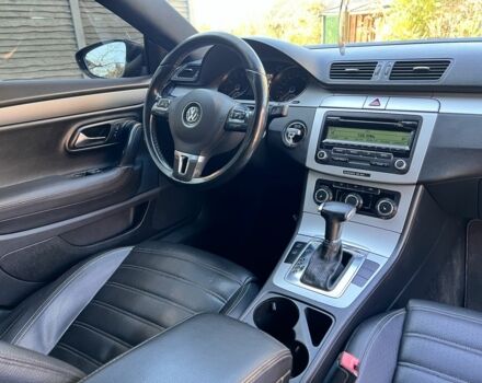 Черный Фольксваген Пассат СС, объемом двигателя 2 л и пробегом 230 тыс. км за 7800 $, фото 5 на Automoto.ua