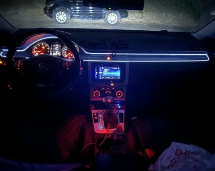 Черный Фольксваген Пассат СС, объемом двигателя 2 л и пробегом 360 тыс. км за 6800 $, фото 21 на Automoto.ua