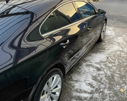 Черный Фольксваген Пассат СС, объемом двигателя 2 л и пробегом 252 тыс. км за 8000 $, фото 11 на Automoto.ua