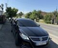 Черный Фольксваген Пассат СС, объемом двигателя 2 л и пробегом 290 тыс. км за 8500 $, фото 1 на Automoto.ua