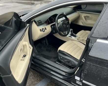 Черный Фольксваген Пассат СС, объемом двигателя 2 л и пробегом 187 тыс. км за 8300 $, фото 7 на Automoto.ua