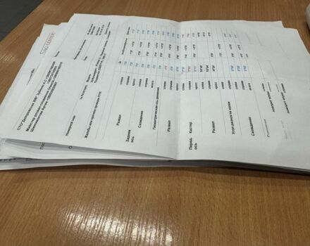 Черный Фольксваген Пассат СС, объемом двигателя 2 л и пробегом 236 тыс. км за 8300 $, фото 18 на Automoto.ua