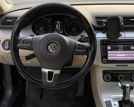 Черный Фольксваген Пассат СС, объемом двигателя 2 л и пробегом 252 тыс. км за 8000 $, фото 9 на Automoto.ua