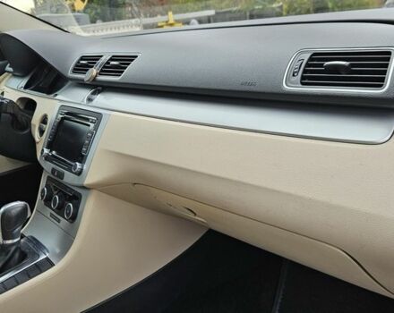 Черный Фольксваген Пассат СС, объемом двигателя 2 л и пробегом 163 тыс. км за 7900 $, фото 18 на Automoto.ua